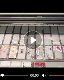 蘋(píng)果安卓手機(jī)殼uv平板打印機(jī)打印視頻